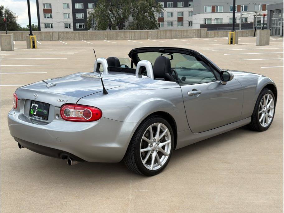 Used 2012 MAZDA MX-5 Miata Grand Touring w/ Premium Pkg RWD image 12