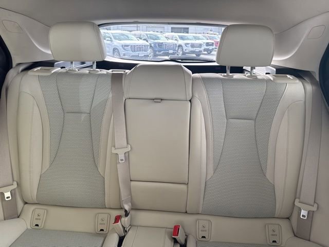 Used 2022 Buick Envision Preferred image 8