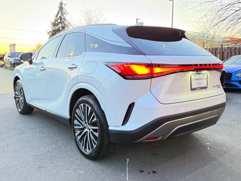 Used 2025 Lexus RX 350 w/ Convenience Package AWD/4WD image 7