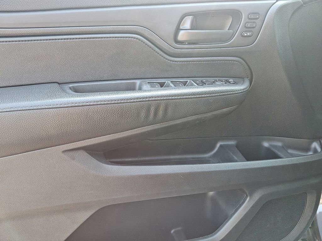 Used 2022 Honda Odyssey EX-L image 12