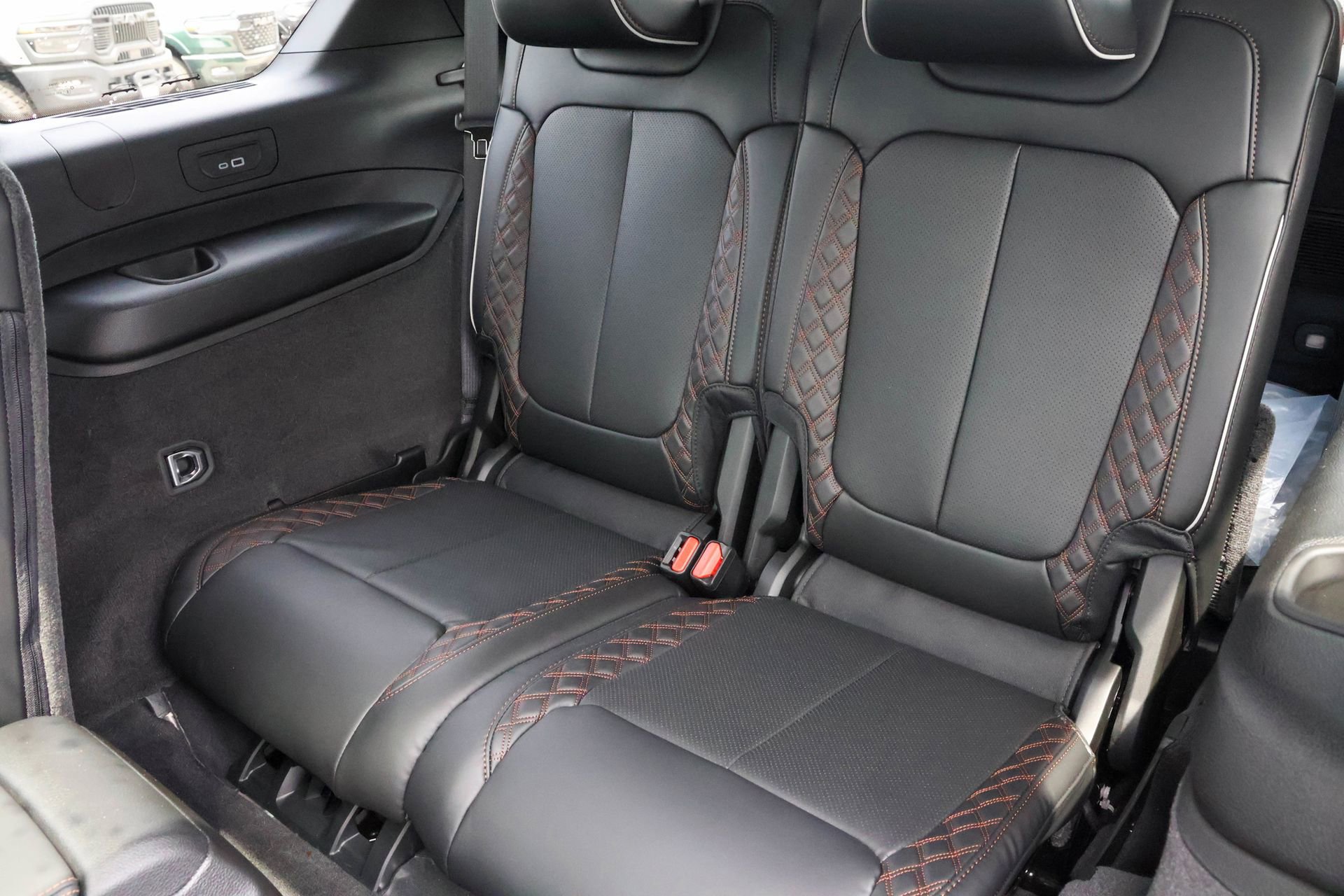 New 2026 Jeep Grand Cherokee L Summit AWD/4WD image 14