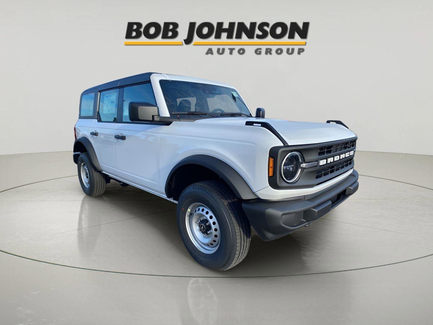 New 2025 Ford Bronco 4-Door AWD/4WD image 2