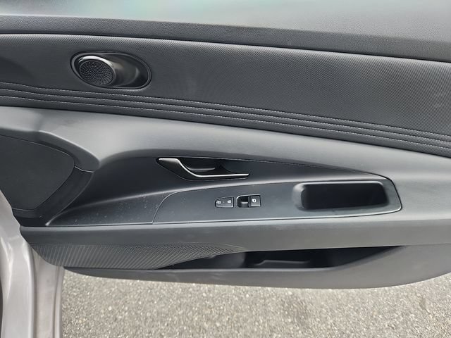 Used 2025 Hyundai Elantra Sport w/ Cargo Package FWD image 35
