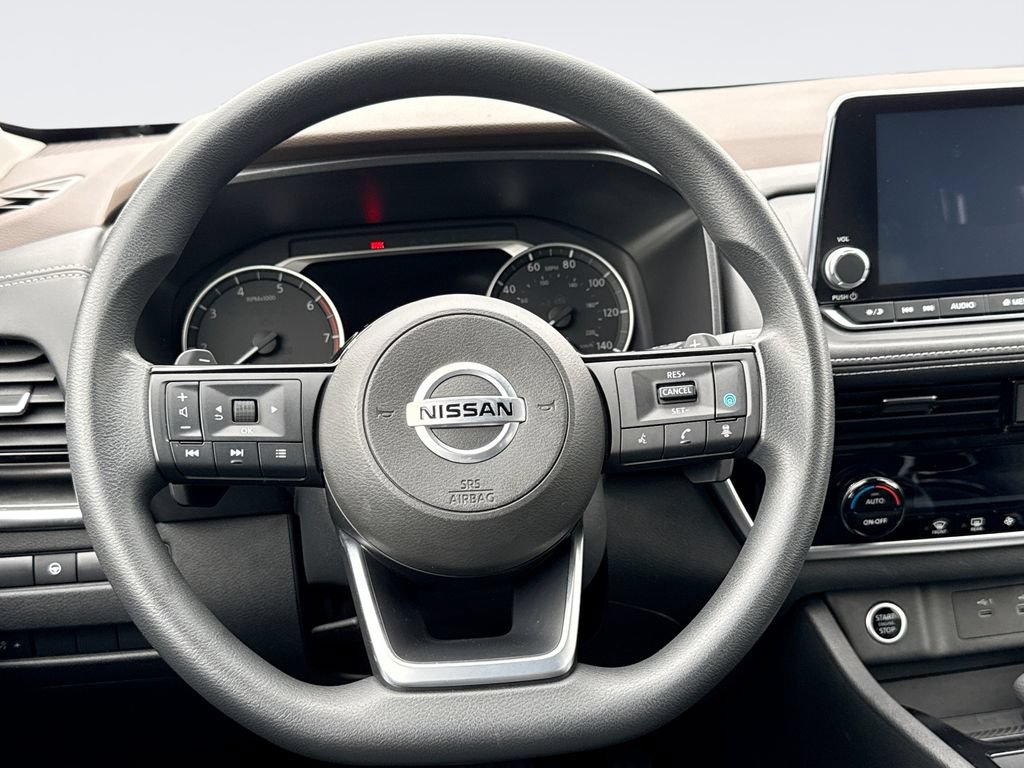 Used 2021 Nissan Rogue SV AWD/4WD image 11
