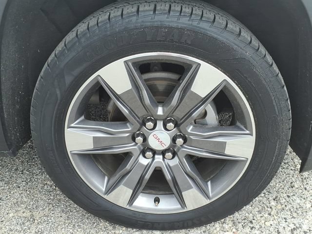 Used 2019 GMC Acadia SLT w/ LPO, Cargo Package FWD image 24