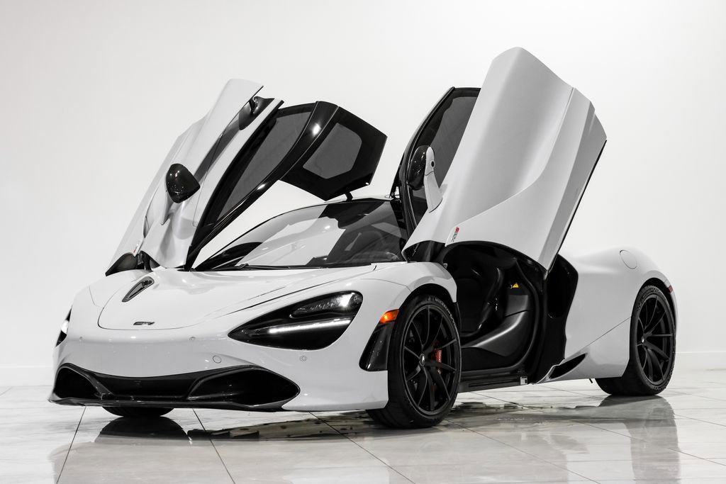 Used 2020 McLaren 720S Performance RWD image 40