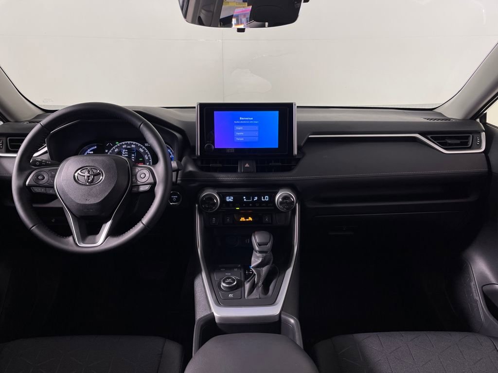 Used 2025 Toyota RAV4 XLE image 14