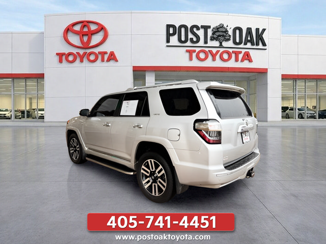 Used 2024 Toyota 4Runner Limited AWD/4WD image 3