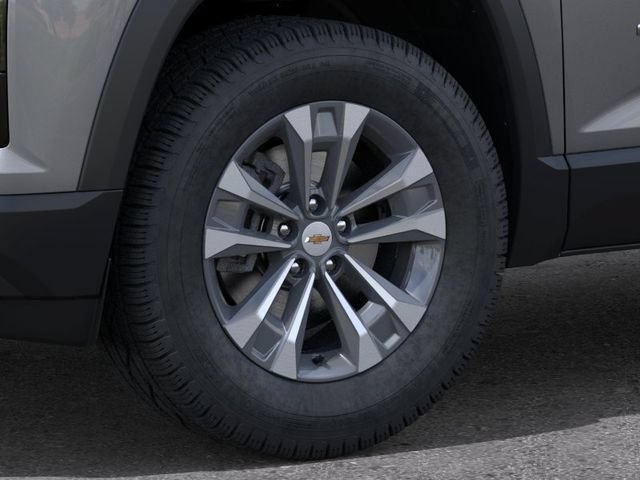 Used 2026 Chevrolet Equinox LT w/ Safety and Technology Package FWD image 9