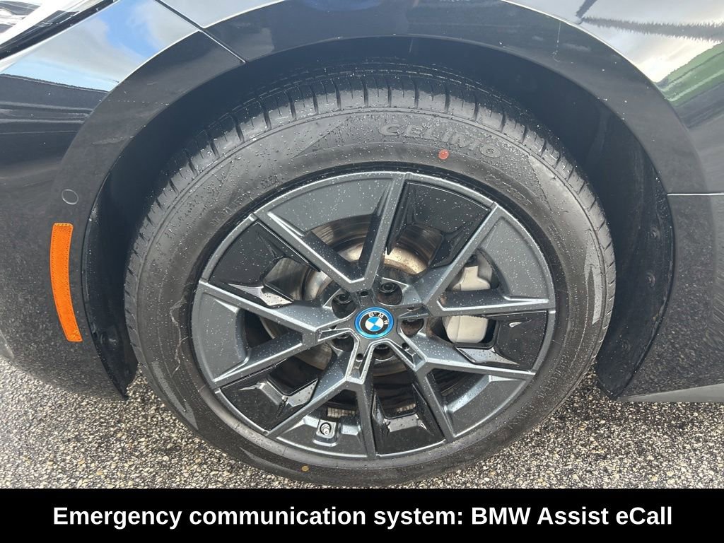 Used 2024 BMW i4 eDrive40 RWD image 19