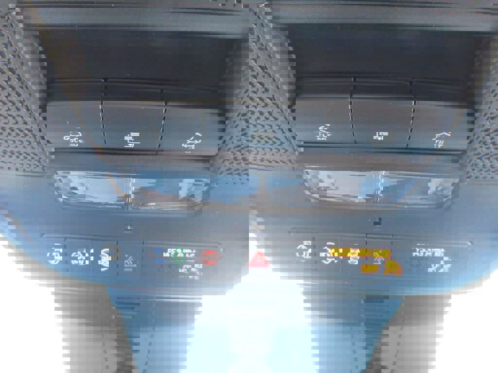 New 2026 Chevrolet Traverse Z71 w/ LPO, Floor Liner Package image 32