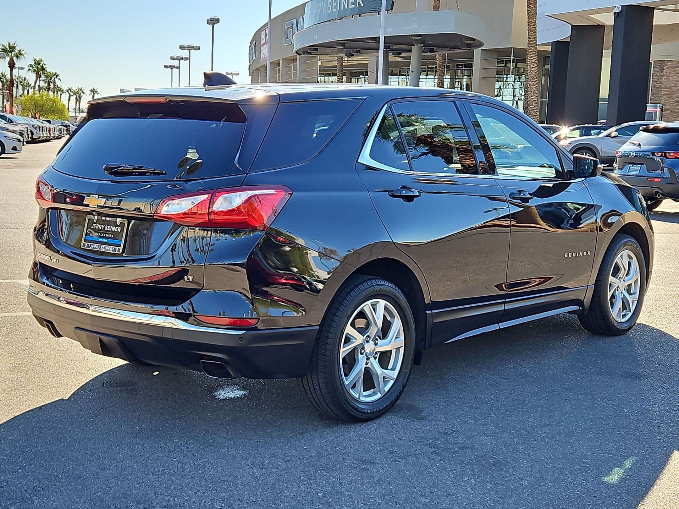 Certified 2018 Chevrolet Equinox LT FWD image 5