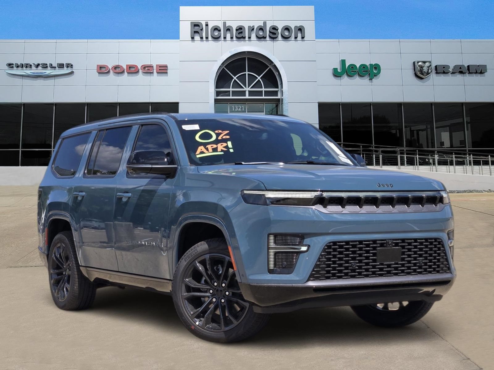 New 2026 Jeep Grand Wagoneer Summit AWD/4WD image 1
