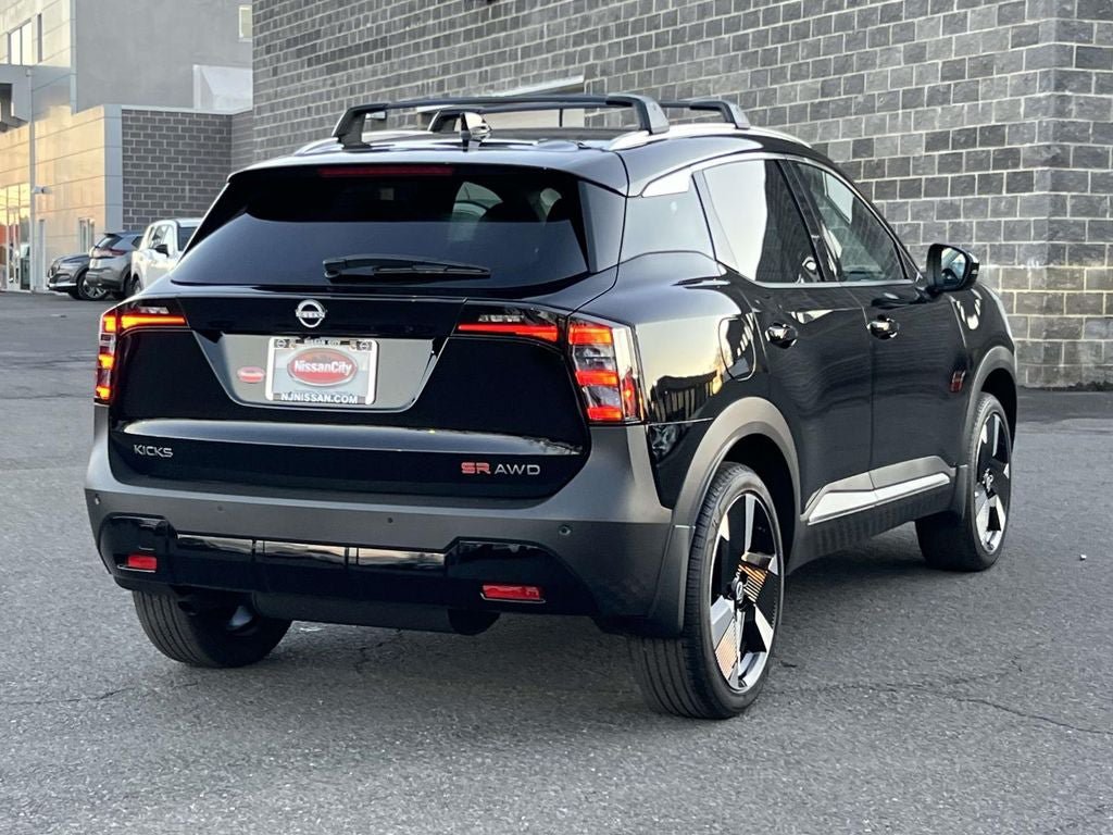 New 2026 Nissan Kicks SR w/ SR Premium Package AWD/4WD image 5