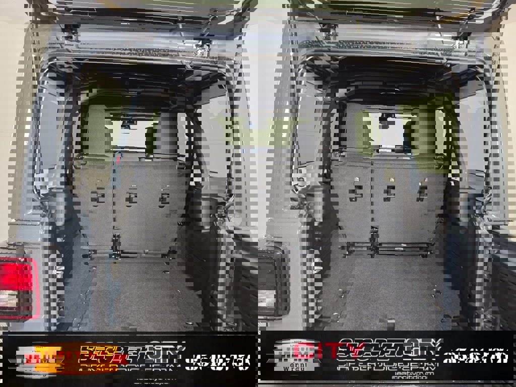 New 2026 Jeep Wrangler Unlimited Sport image 33