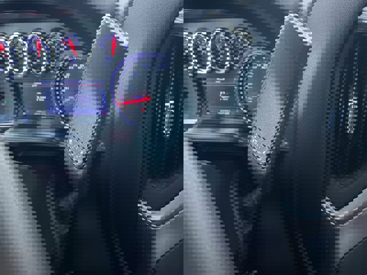 Certified 2022 Chevrolet Silverado 2500 Custom w/ Custom Value Package AWD/4WD image 7