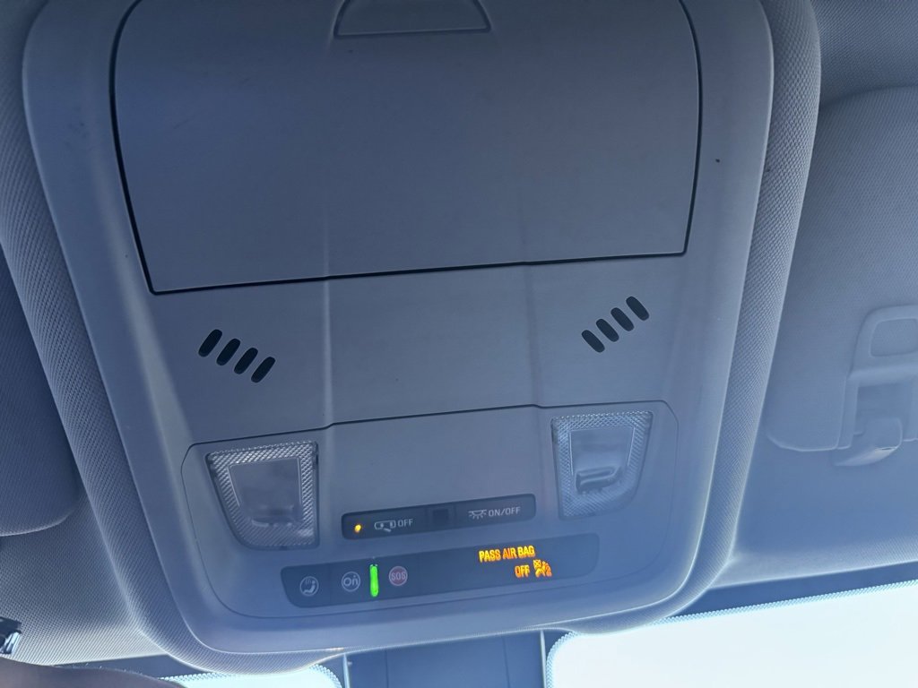 Used 2023 Chevrolet Equinox LT image 17