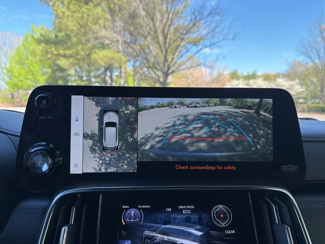 Used 2023 Lexus LX 600 4WD w/ Appearance Package image 15