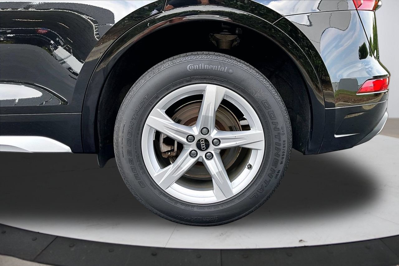 Used 2023 Audi Q5 2.0T Premium w/ Convenience Package AWD/4WD image 34