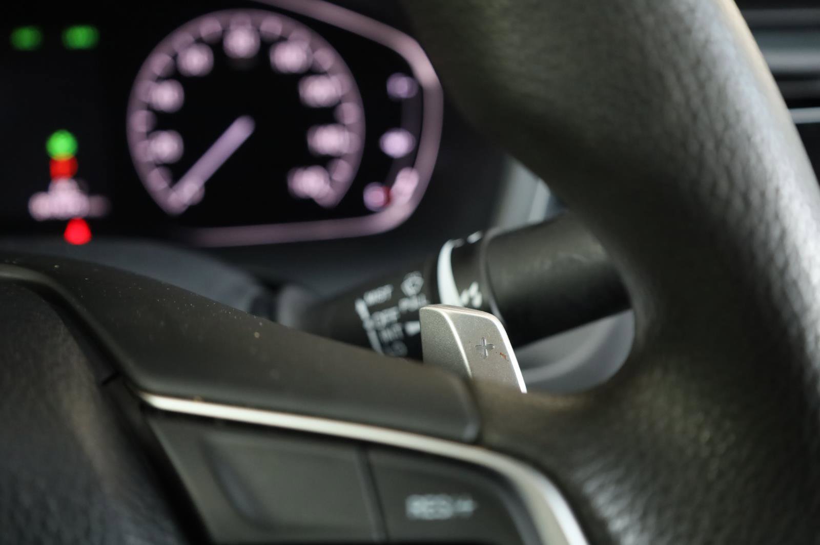 Used 2019 Honda Insight EX image 33