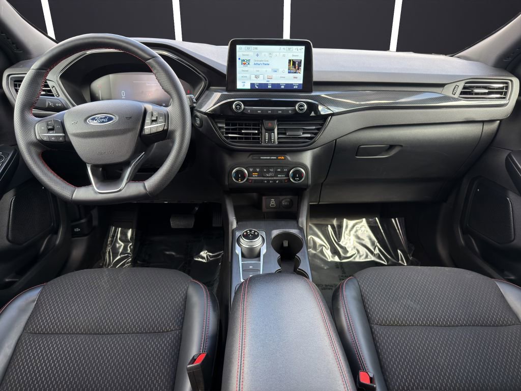 Used 2025 Ford Escape ST-Line Select image 13