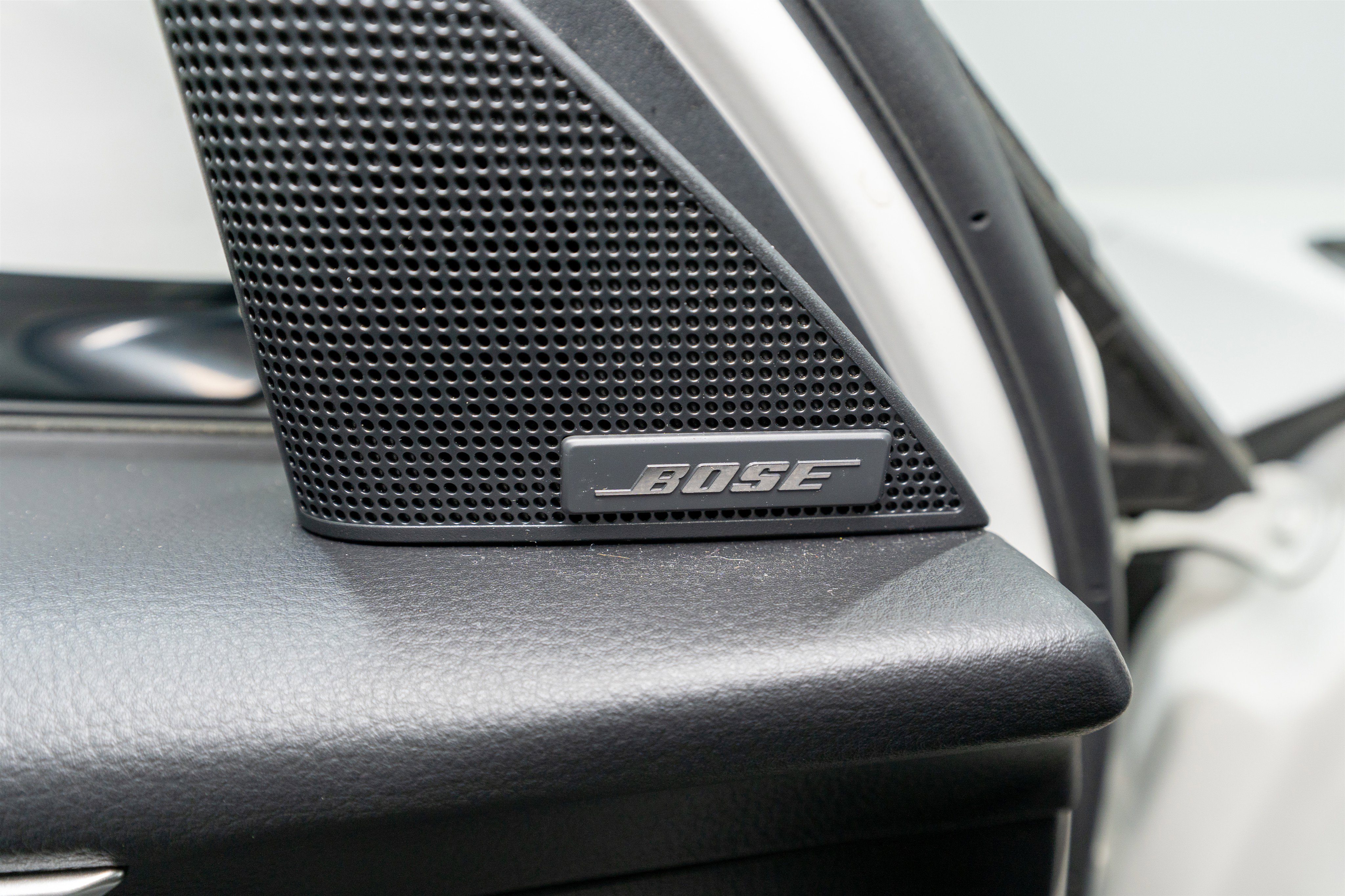 Used 2024 MAZDA CX-90 Plug-In Hybrid w/ Premium Pkg image 14