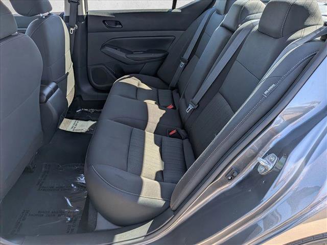 Used 2024 Nissan Altima 2.5 SV FWD image 24
