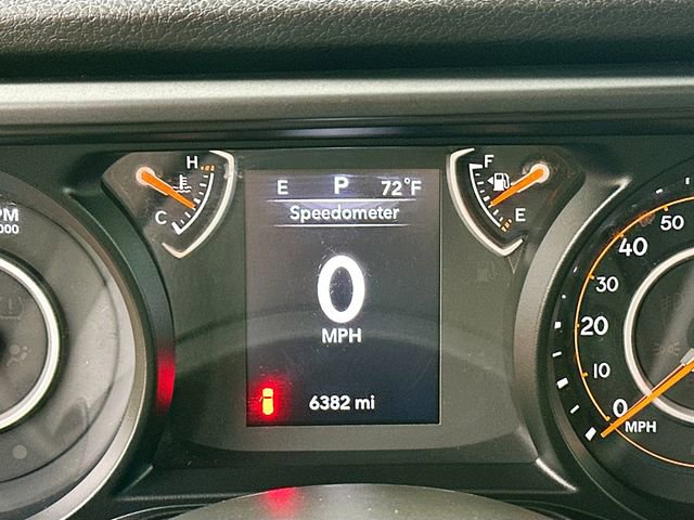 Used 2025 Jeep Wrangler Sport image 12