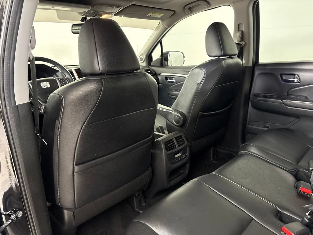 Used 2017 Honda Pilot EX-L image 19