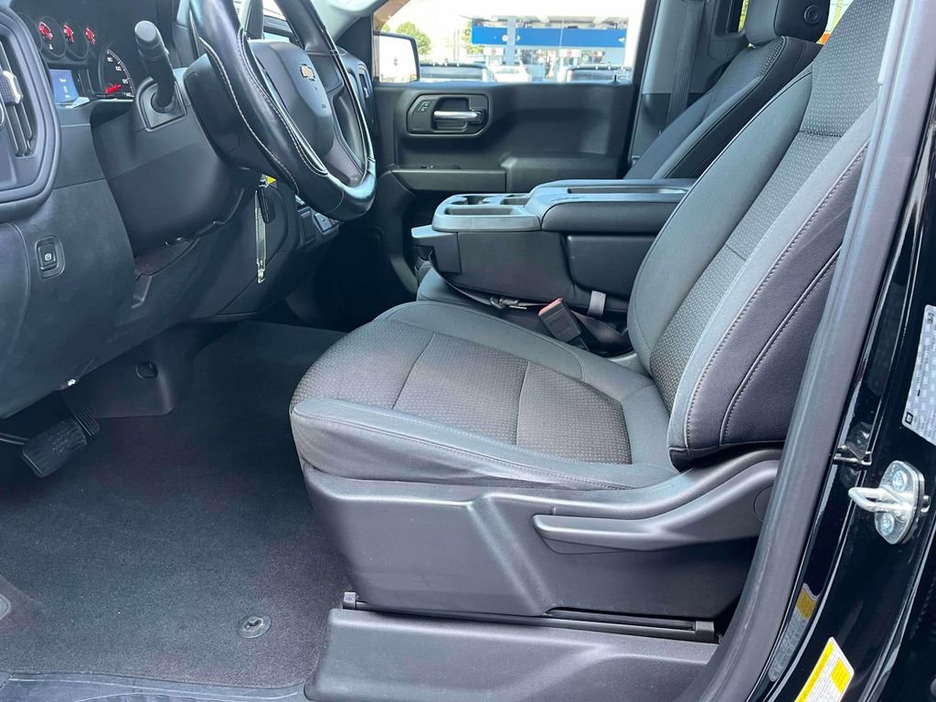 Used 2019 Chevrolet Silverado 1500 Custom w/ Trailering Package image 26