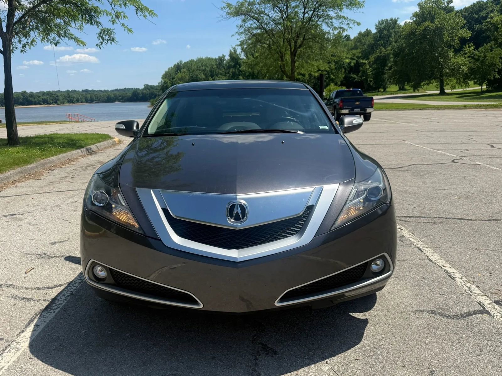 Used 2010 Acura ZDX w/ Technology Package AWD/4WD image 2