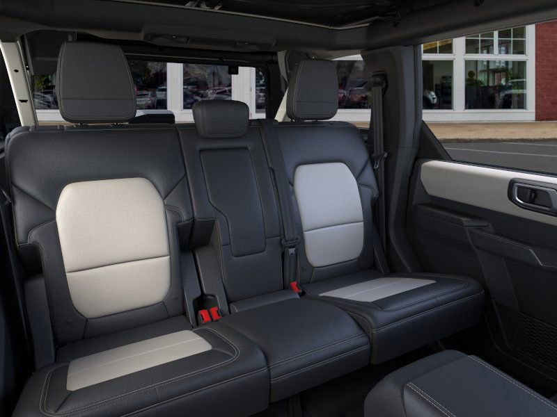 New 2026 Ford Bronco Outer Banks image 11