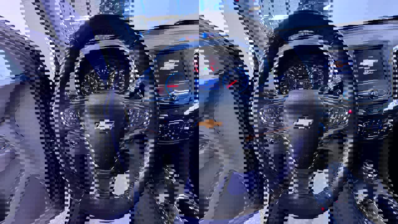 Used 2021 Chevrolet Equinox LT image 15