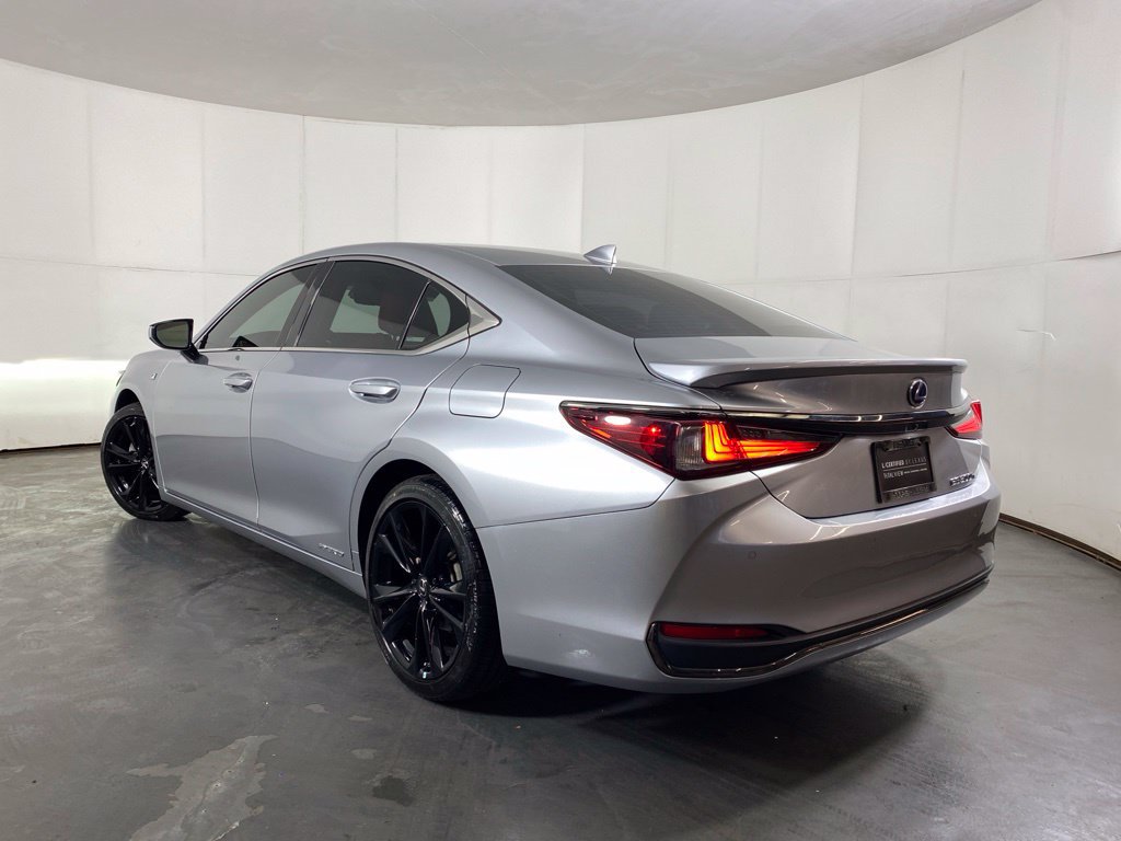 Certified 2022 Lexus ES 300h F Sport w/ Accessory Package 2 FWD image 9
