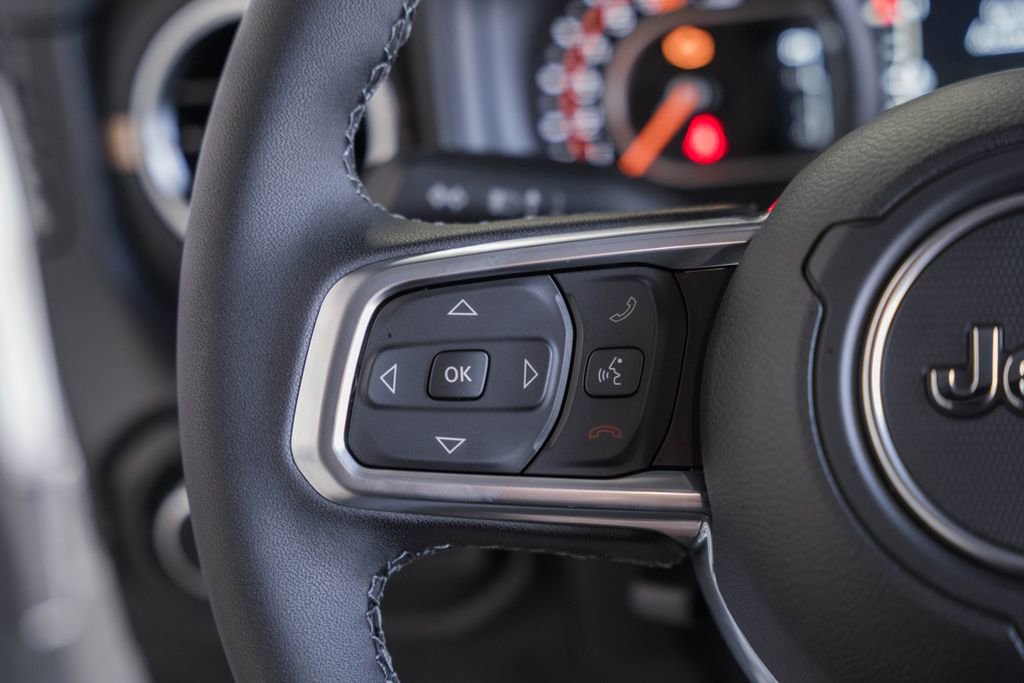 New 2026 Jeep Wrangler Sahara AWD/4WD image 30