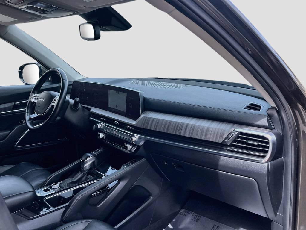 Used 2023 Kia Telluride SX AWD/4WD image 32