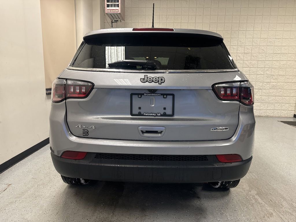 Used 2022 Jeep Compass Latitude image 44