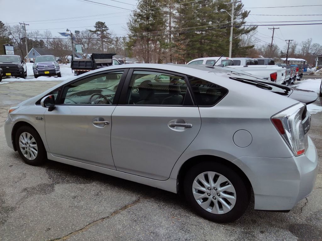Used 2014 Toyota Prius Prime Plug-In Hybrid image 5