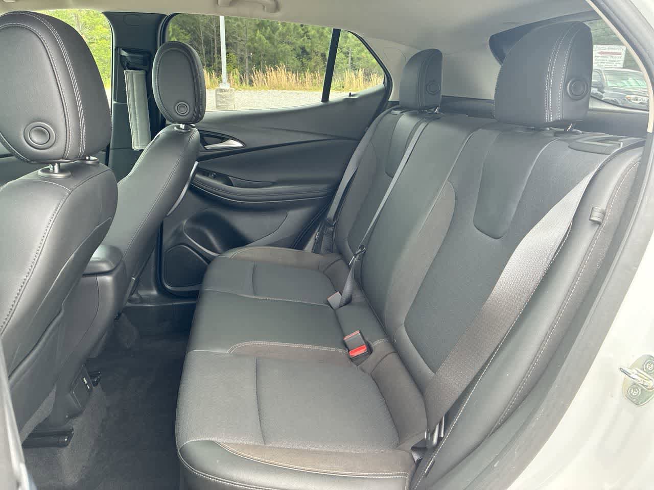 Used 2021 Buick Encore GX Preferred FWD image 23