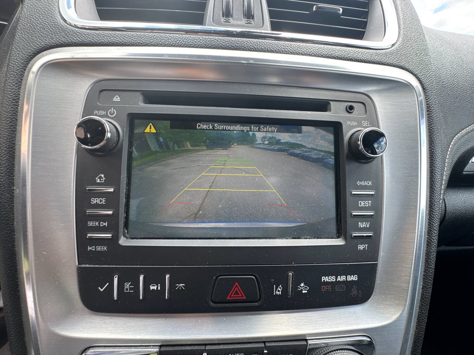 Used 2016 GMC Acadia SLT w/ Open Road Package FWD image 29