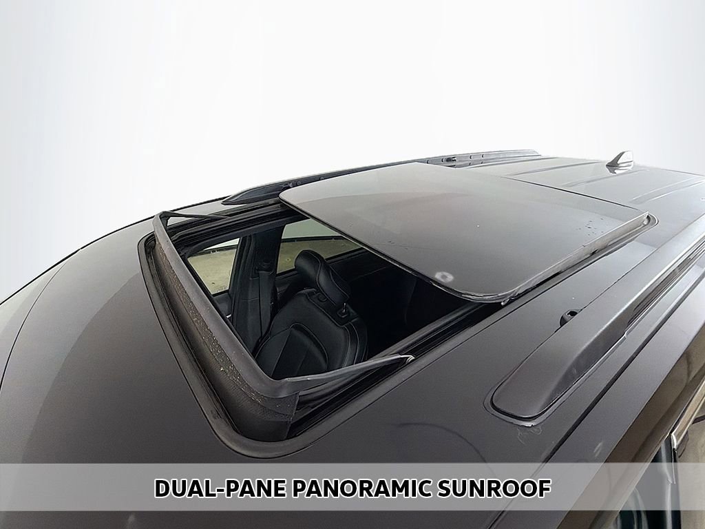 Used 2024 Jeep Grand Cherokee L Limited w/ Luxury Tech Group II image 4