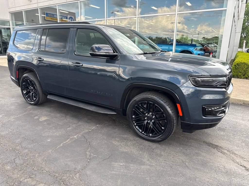 Certified 2024 Jeep Wagoneer Series II AWD/4WD image 3