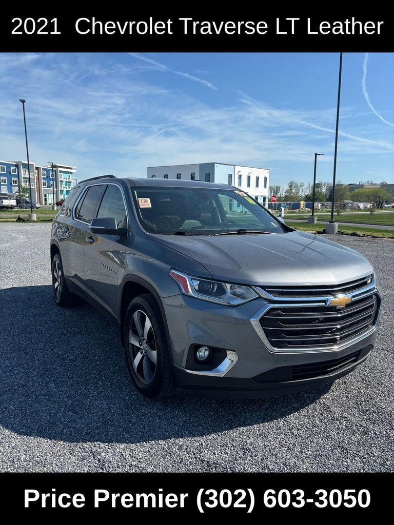 Used 2021 Chevrolet Traverse LT w/ LT Premium Package
