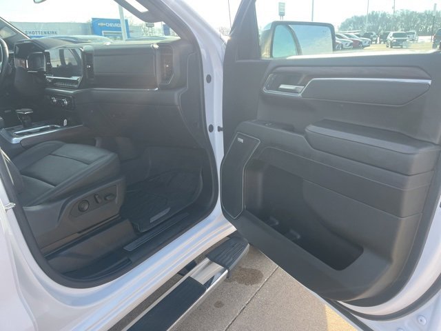 Used 2025 GMC Sierra 1500 SLT w/ SLT Premium Plus Package image 51