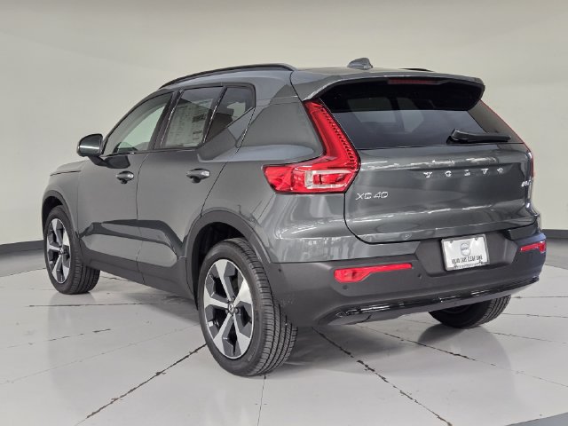New 2026 Volvo XC40 B5 Plus w/ Protection Package Premier AWD/4WD image 6