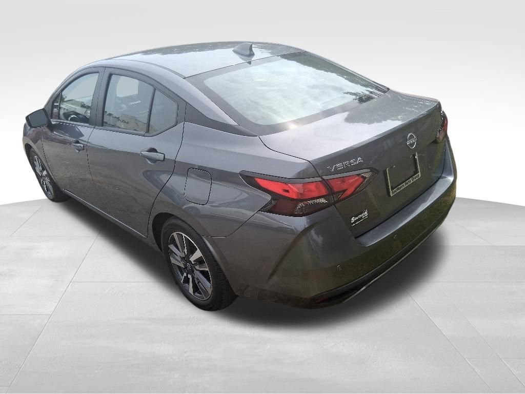 Used 2023 Nissan Versa SV FWD image 8