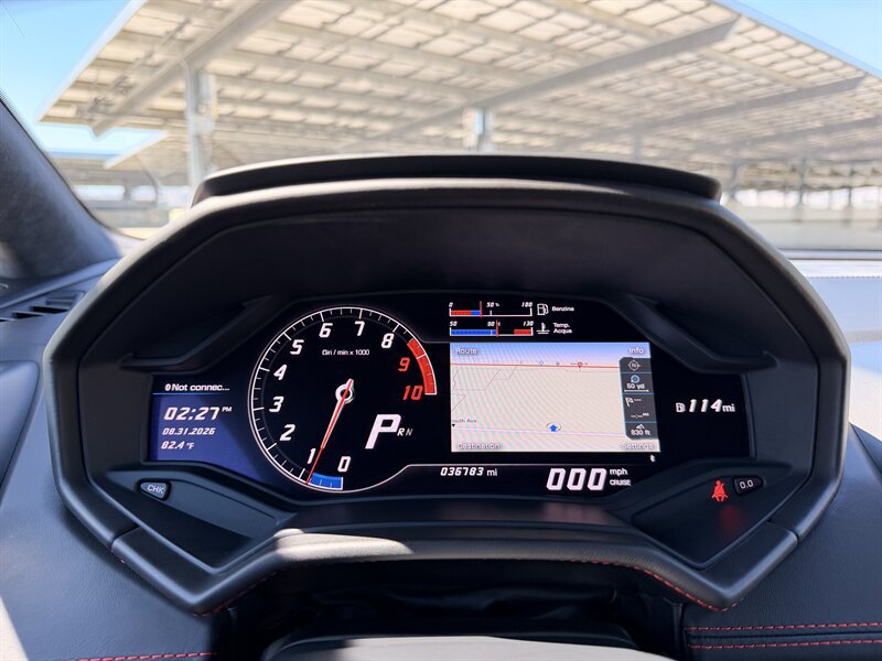 Used 2016 Lamborghini Huracan LP 610-4 AWD/4WD image 39