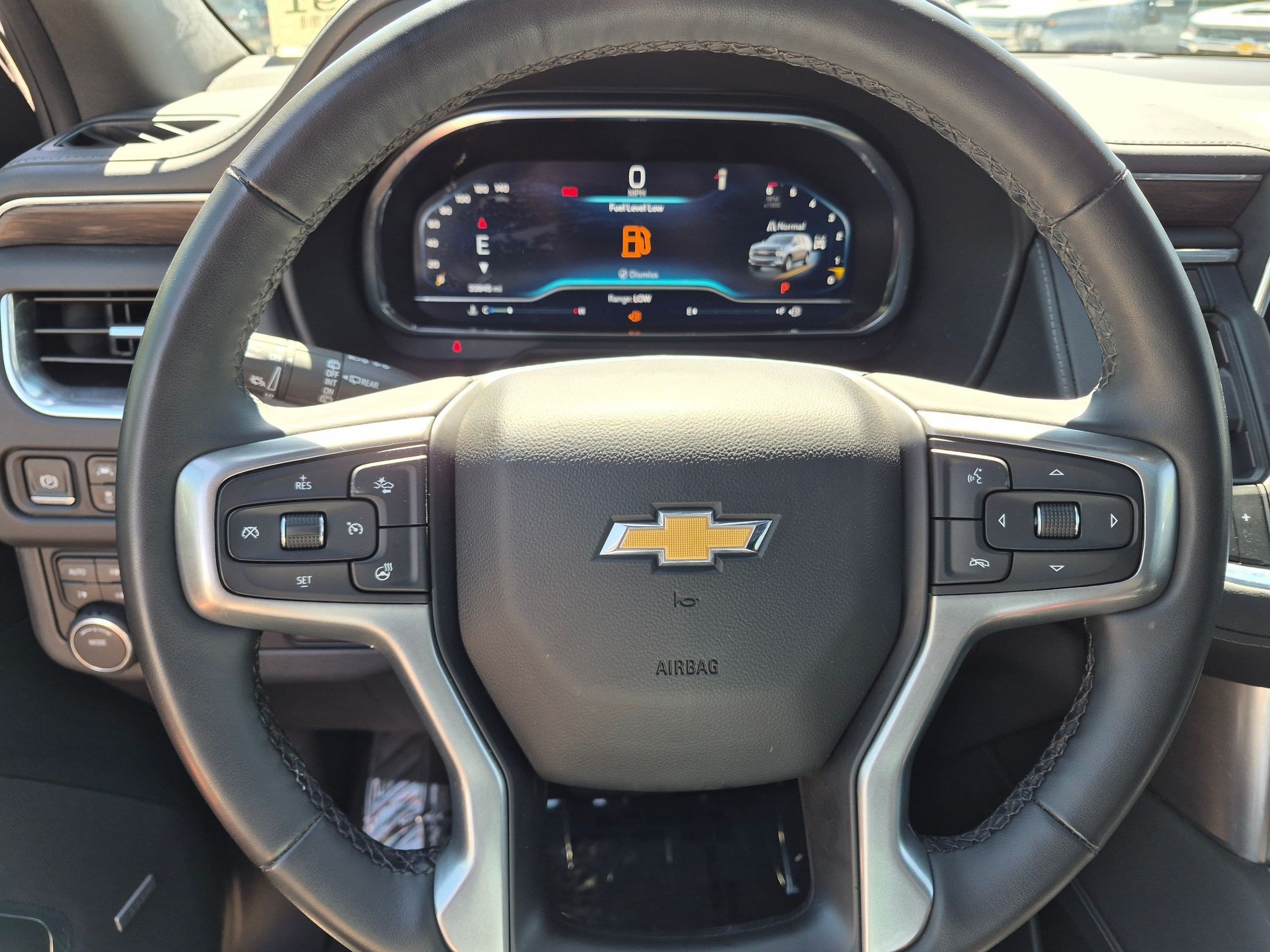 Certified 2023 Chevrolet Tahoe LT w/ Luxury Package AWD/4WD image 18