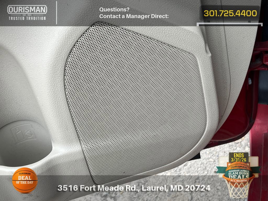 Used 2013 Toyota Camry LE image 19