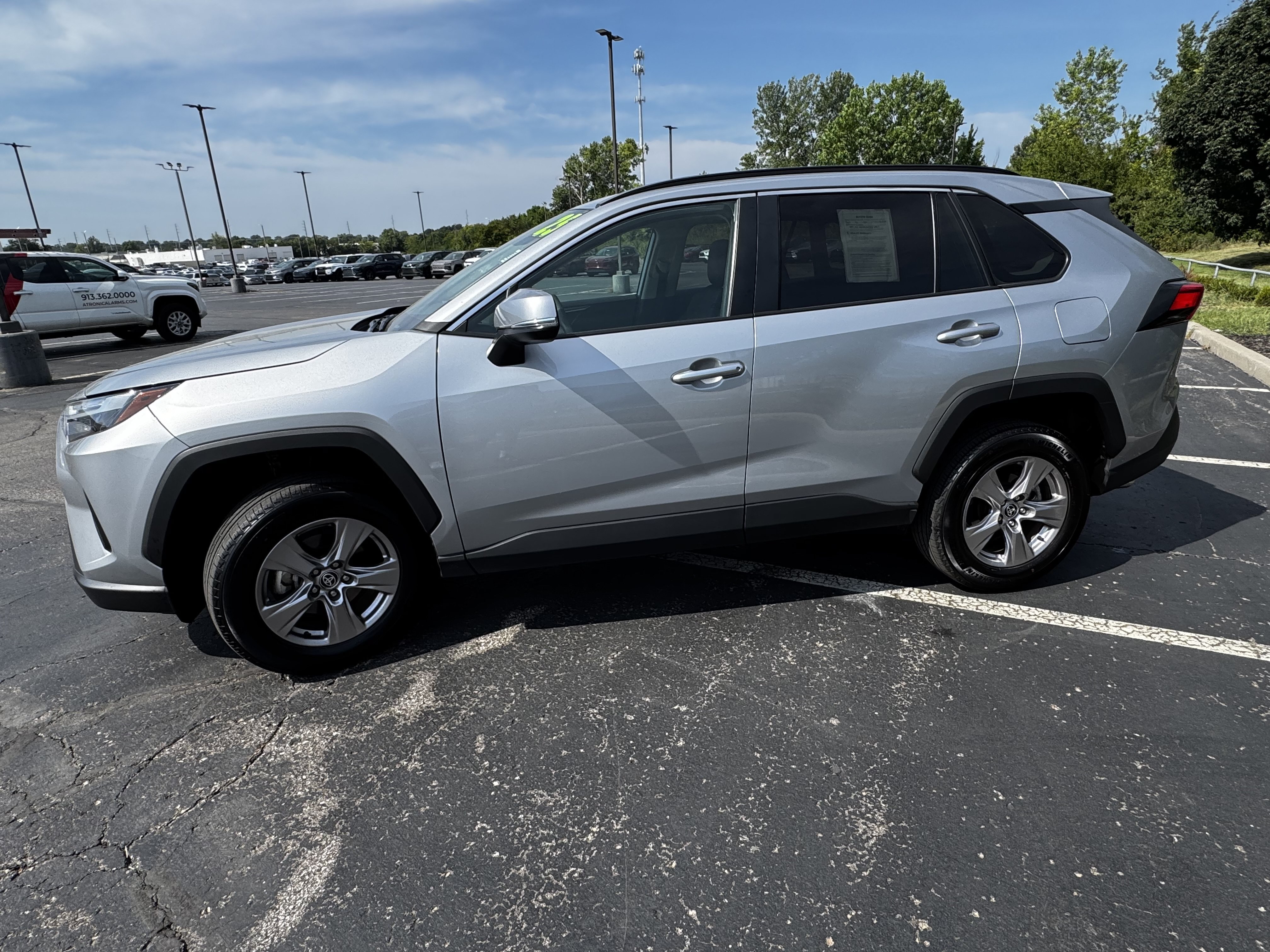 Certified 2025 Toyota RAV4 XLE AWD/4WD image 15